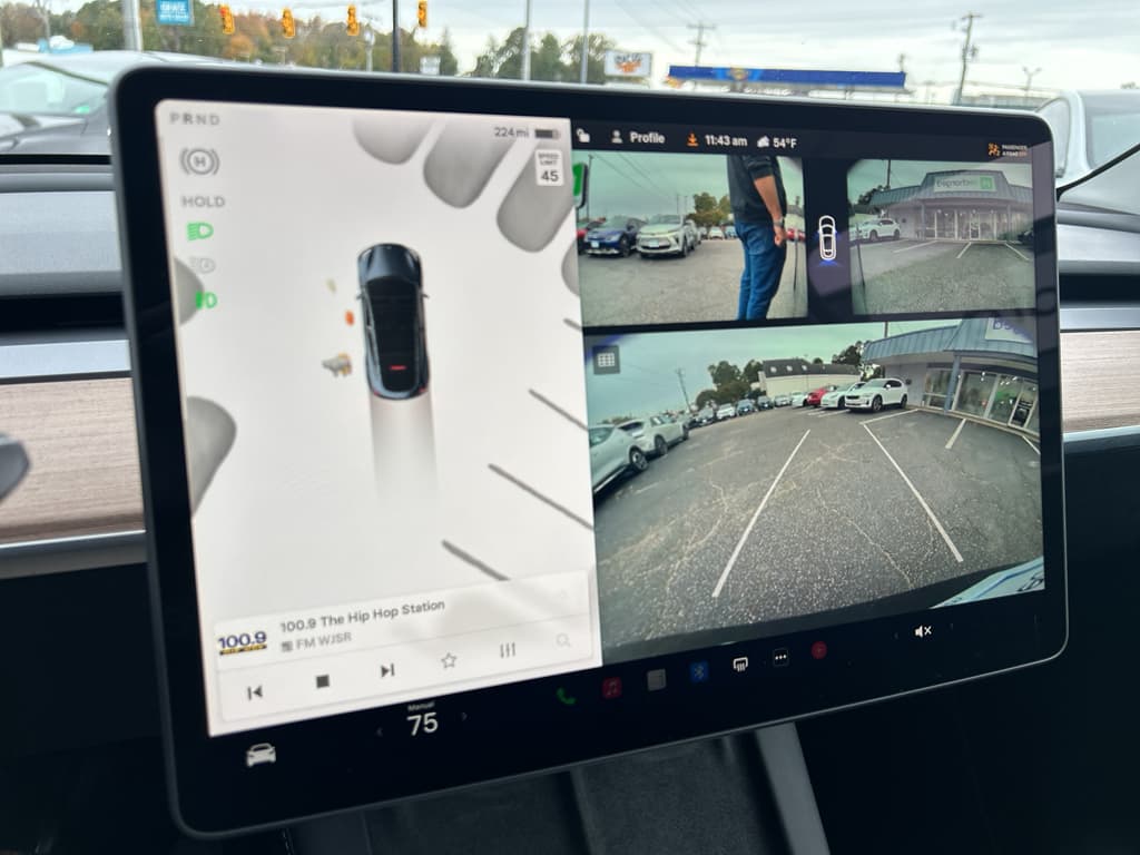 2024 Tesla Model Y view 11