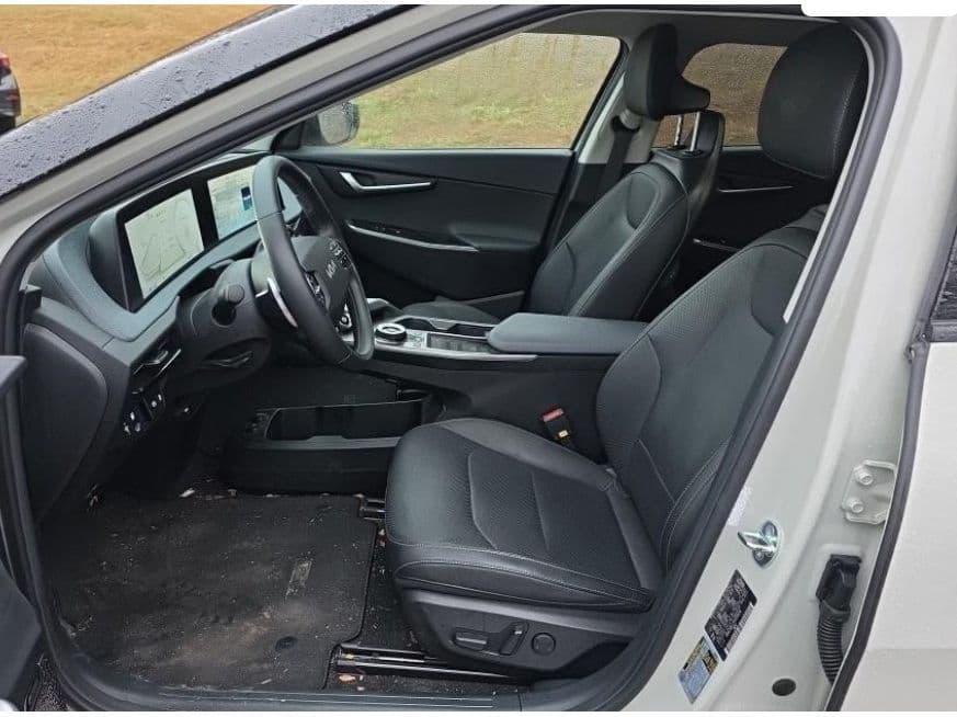2023 Kia EV6 view 5
