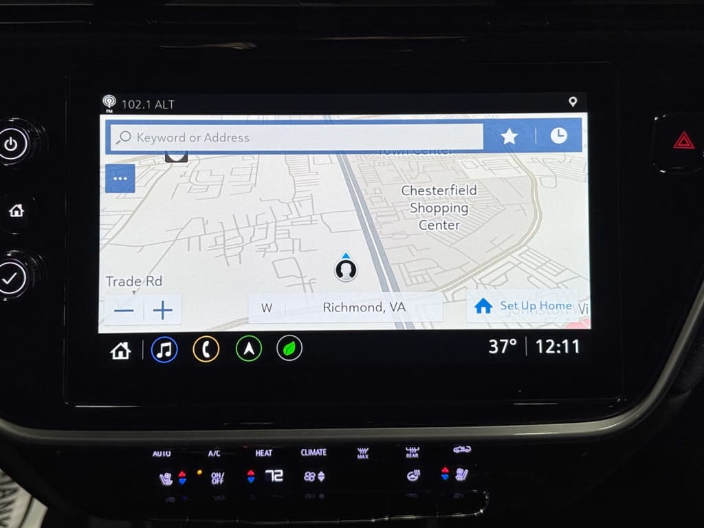 2023 Chevrolet Bolt EUV view 13