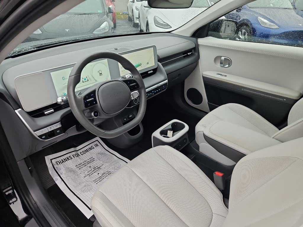 2023 Hyundai IONIQ 5 view 17