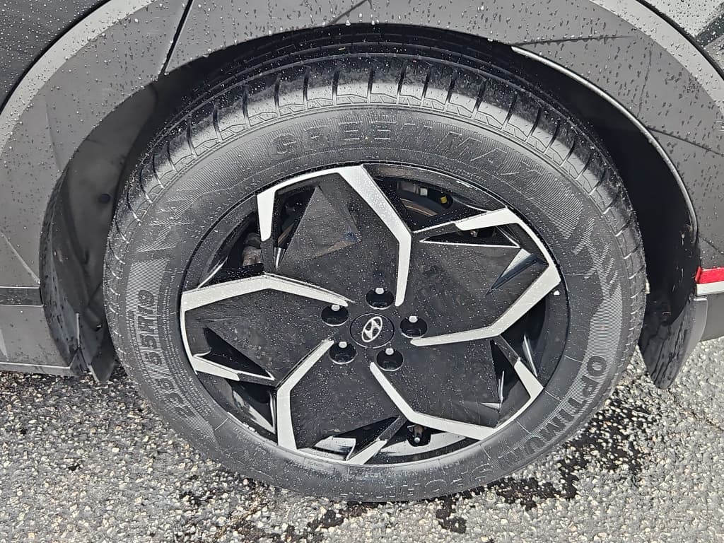 2023 Hyundai IONIQ 5 view 32