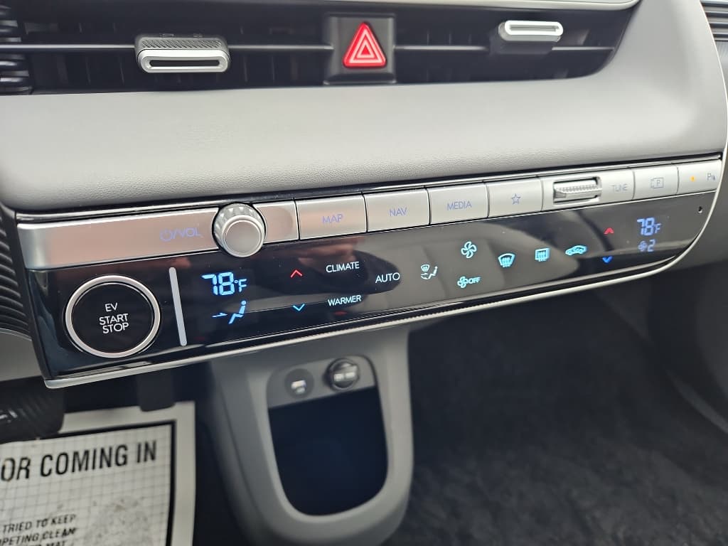 2023 Hyundai IONIQ 5 view 16