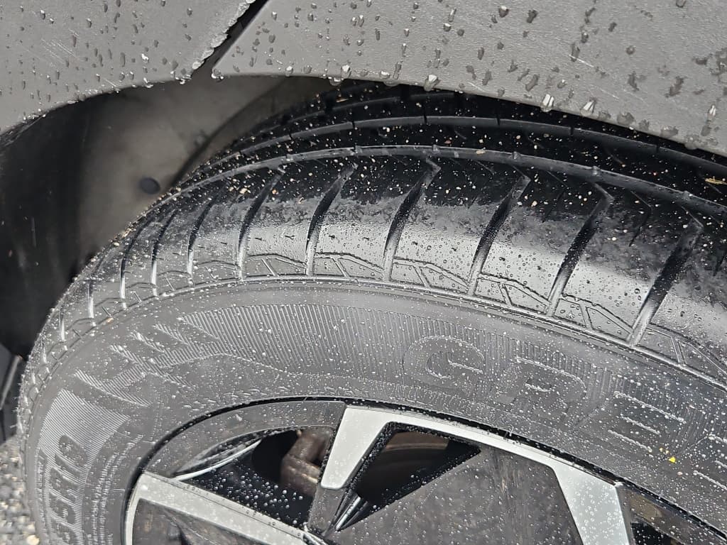 2023 Hyundai IONIQ 5 view 33