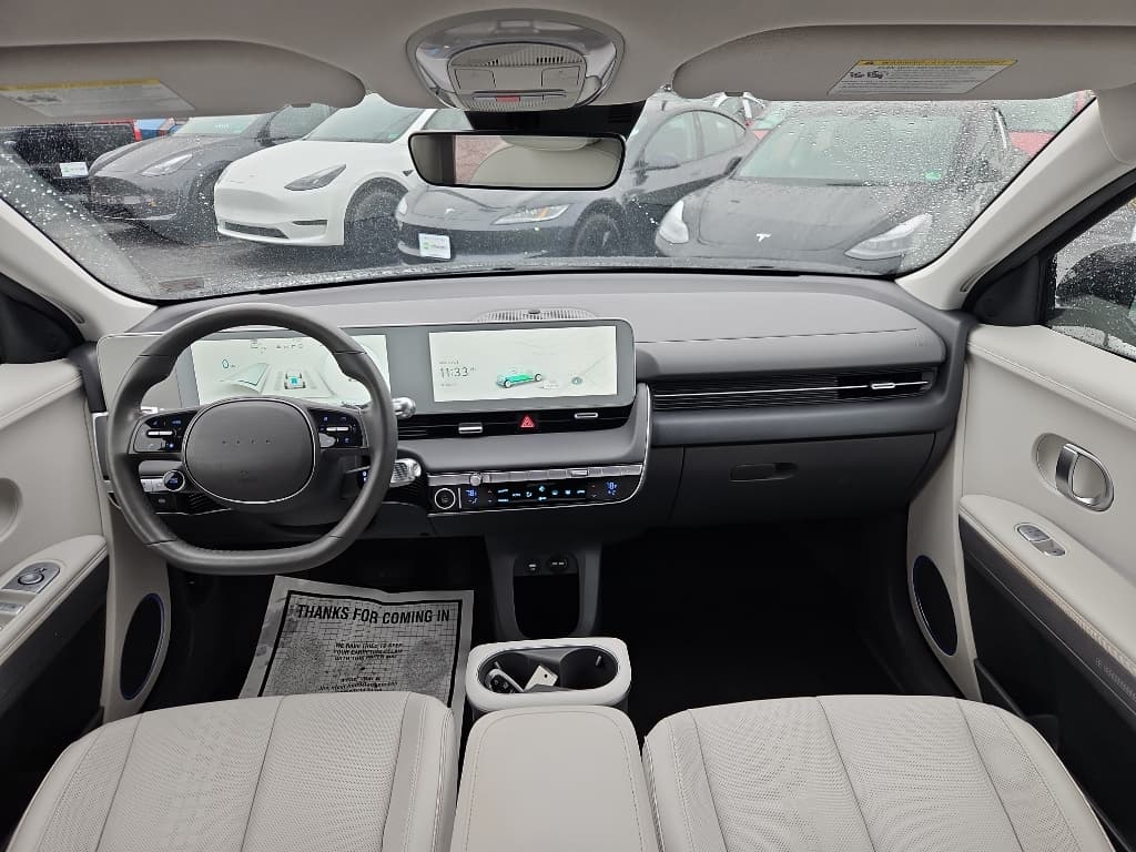 2023 Hyundai IONIQ 5 view 18