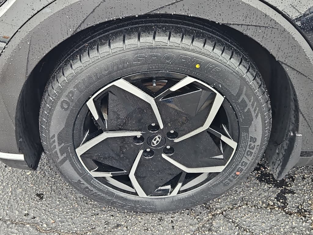 2023 Hyundai IONIQ 5 view 30