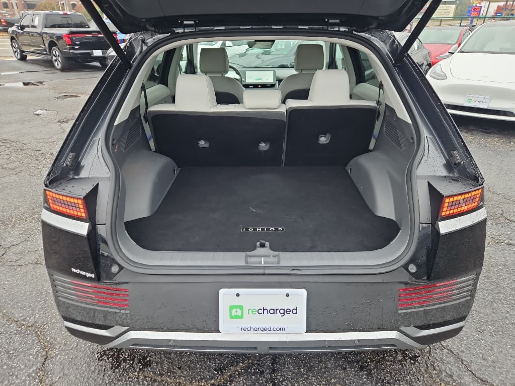 2023 Hyundai IONIQ 5 view 25