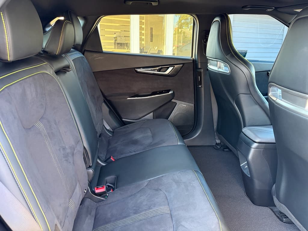 2024 Kia EV6 view 25