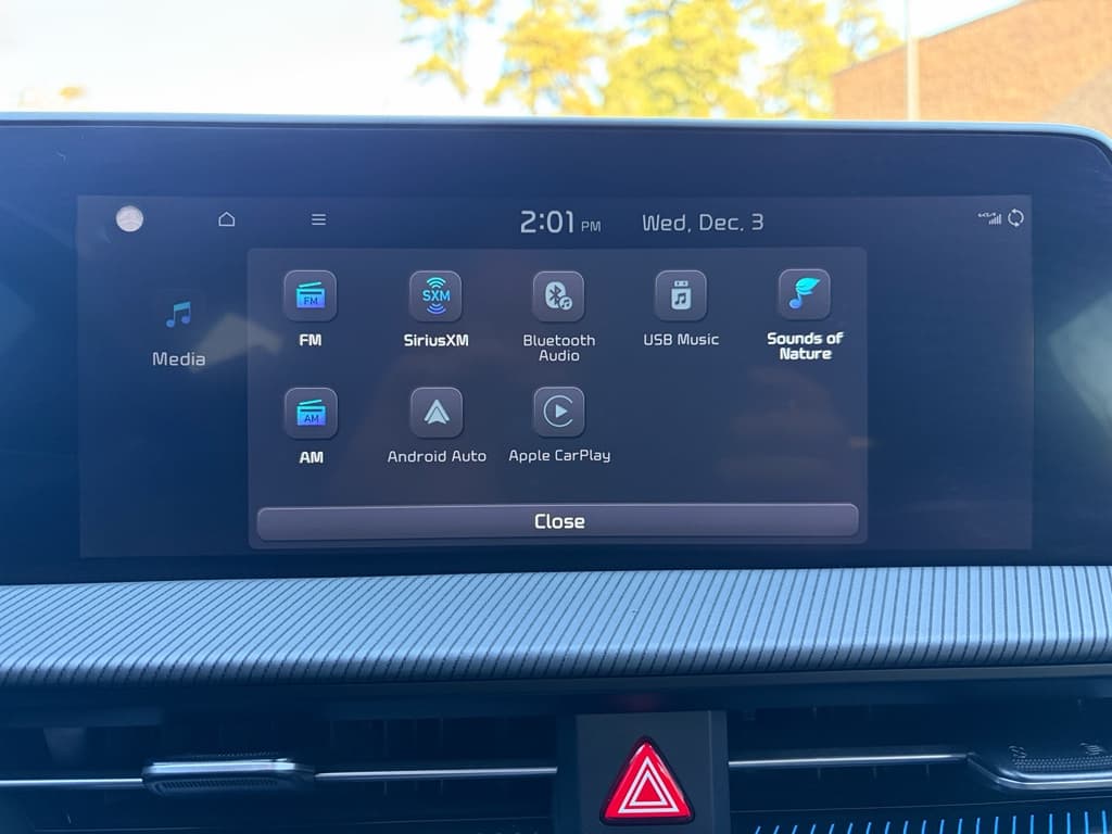 2024 Kia EV6 view 12