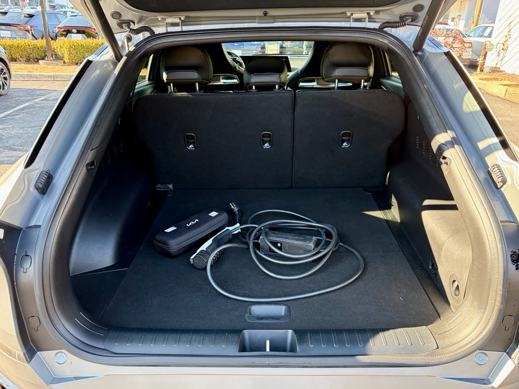 2024 Kia EV6 view 28