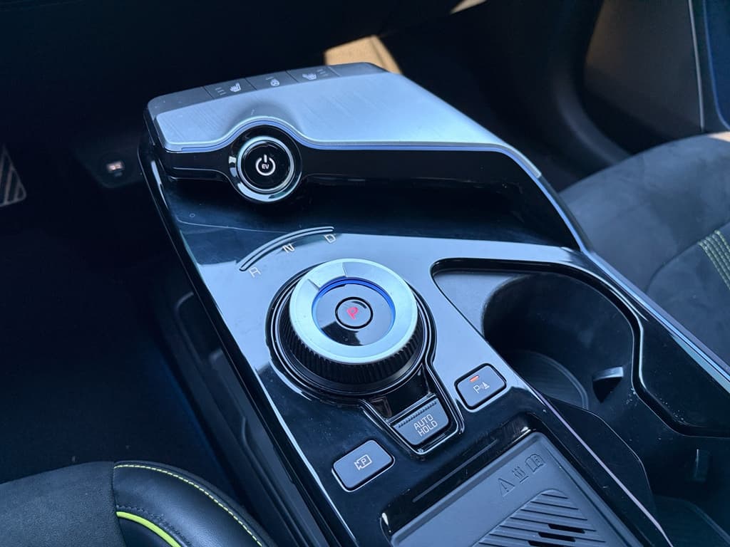 2024 Kia EV6 view 21