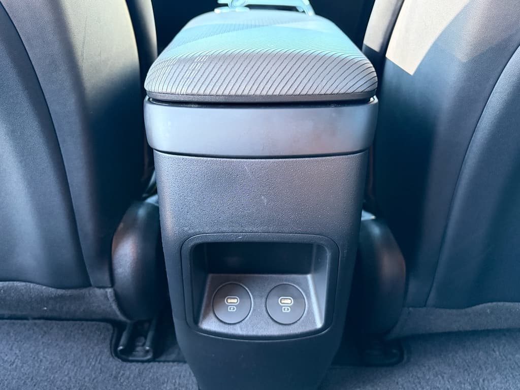 2024 Kia EV6 view 24