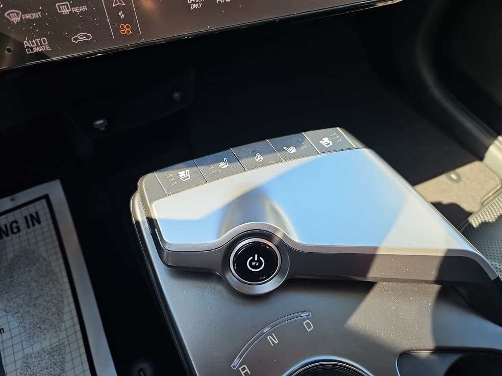2024 Kia EV6 view 22