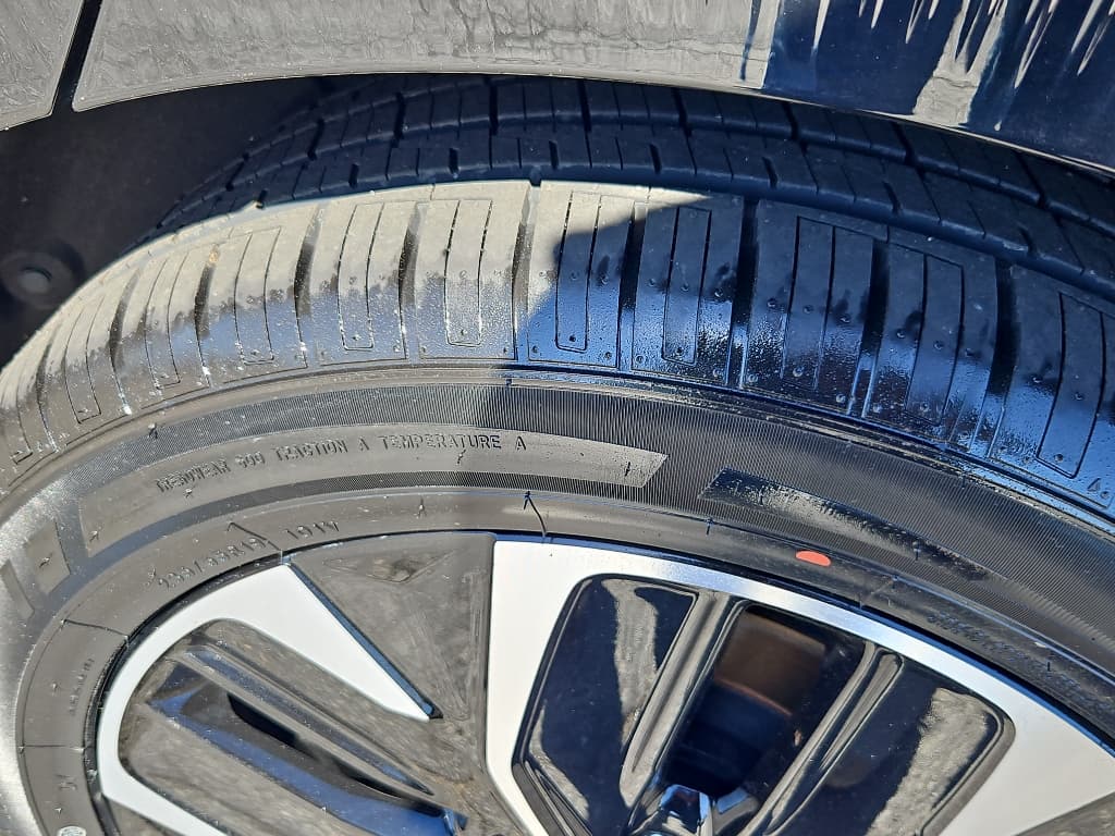 2024 Kia EV6 view 34