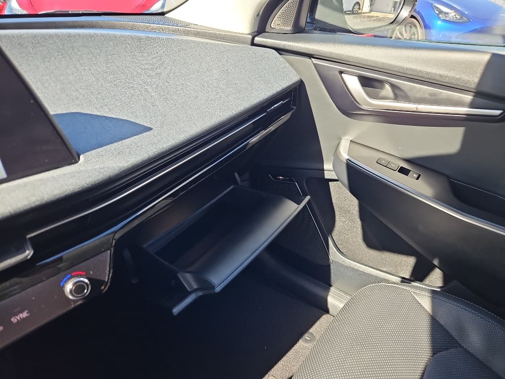 2024 Kia EV6 view 23