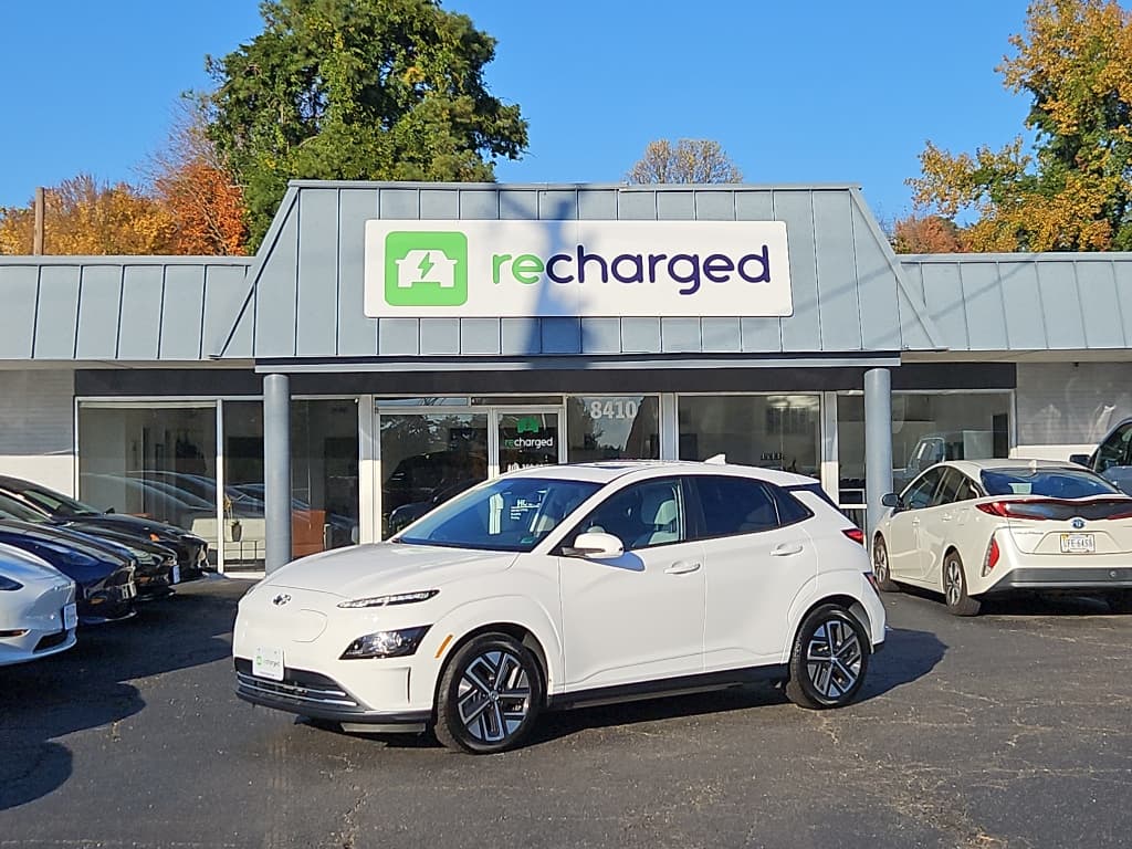 2023 Hyundai Kona EV view 1