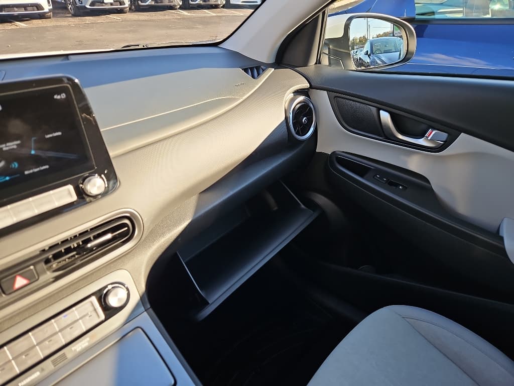 2023 Hyundai Kona EV view 20