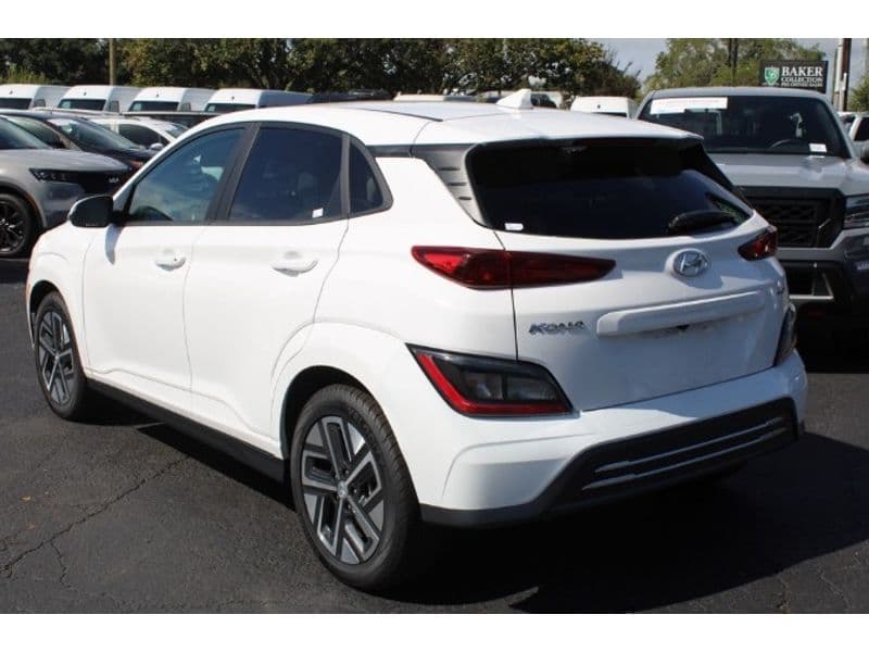 2023 Hyundai Kona EV view 2
