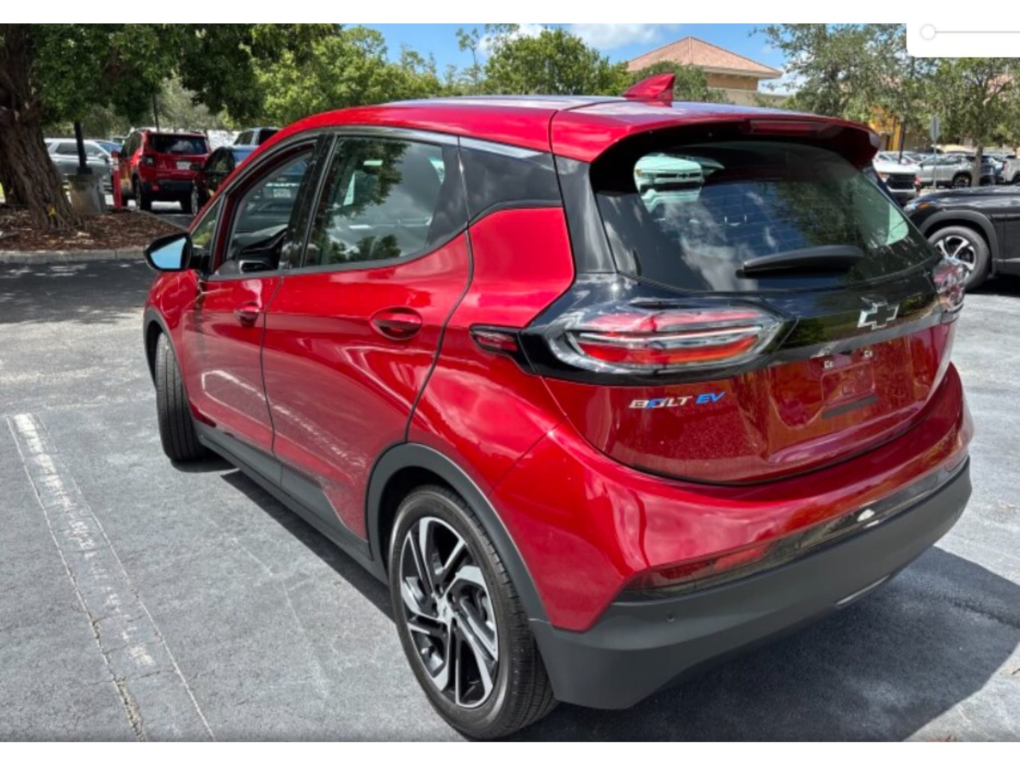 2023 Chevrolet Bolt EV view 4