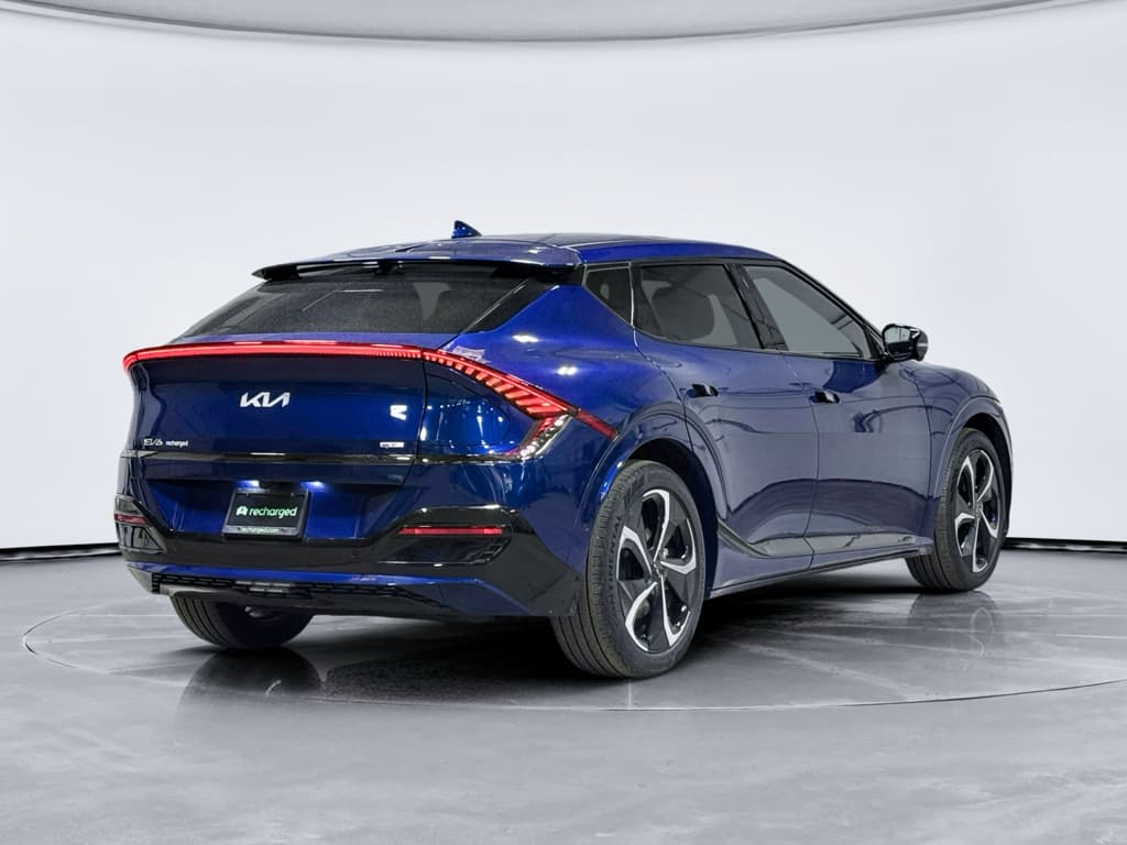 2024 Kia EV6 view 3