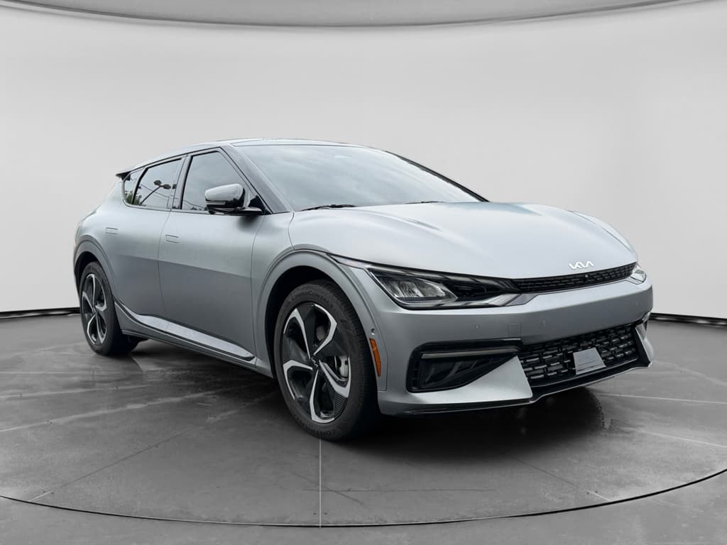 2024 Kia EV6 view 3