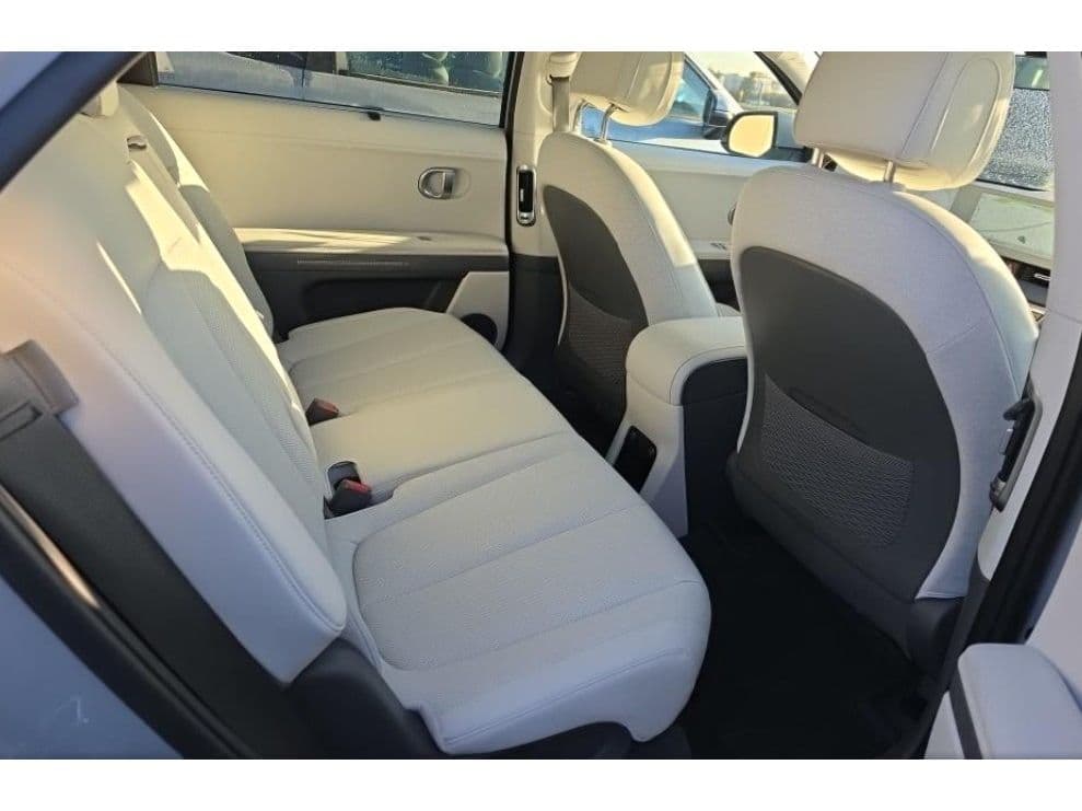 2023 Hyundai IONIQ 5 view 6