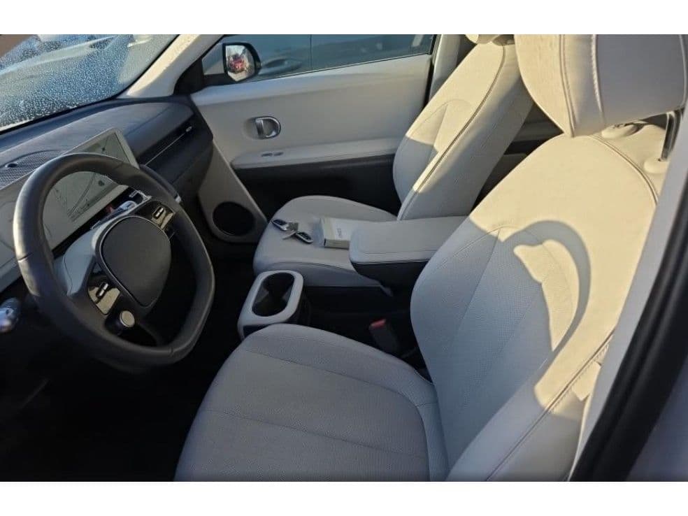 2023 Hyundai IONIQ 5 view 5