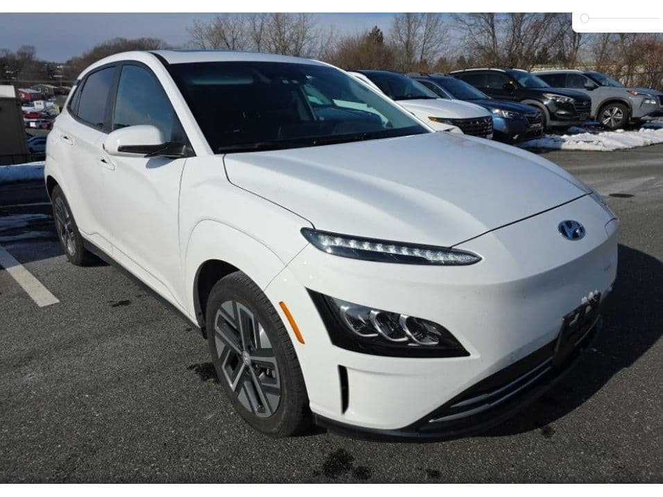 2023 Hyundai Kona EV view 2