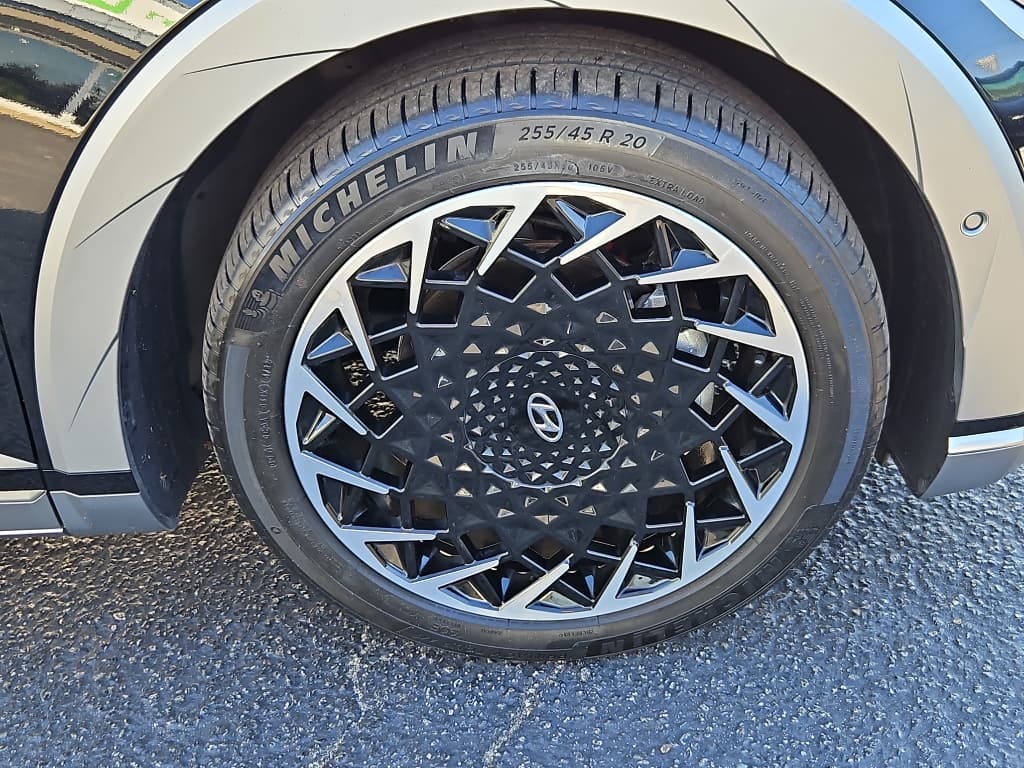 2023 Hyundai IONIQ 5 view 27