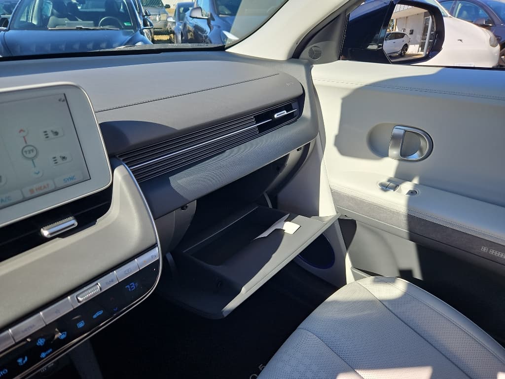 2023 Hyundai IONIQ 5 view 39