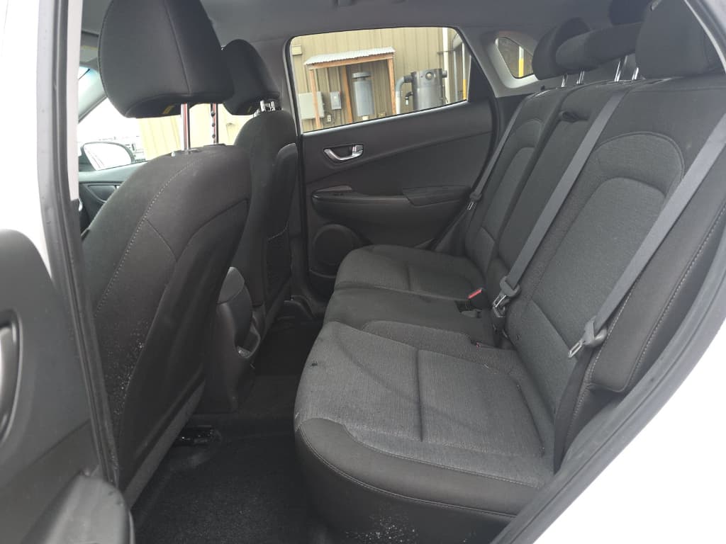 2023 Hyundai Kona EV view 6