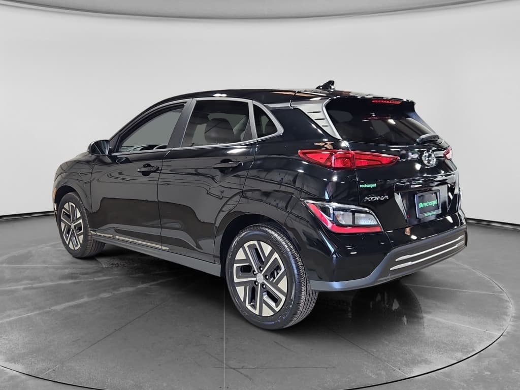 2023 Hyundai Kona EV view 2