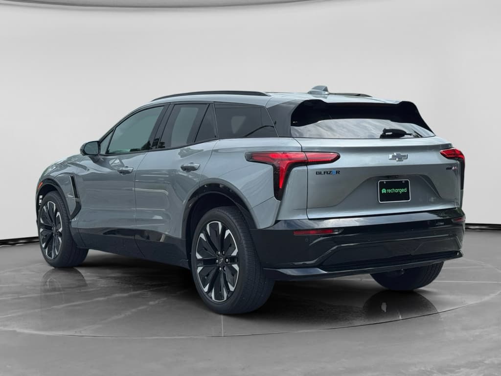 2024 Chevrolet Blazer EV view 2