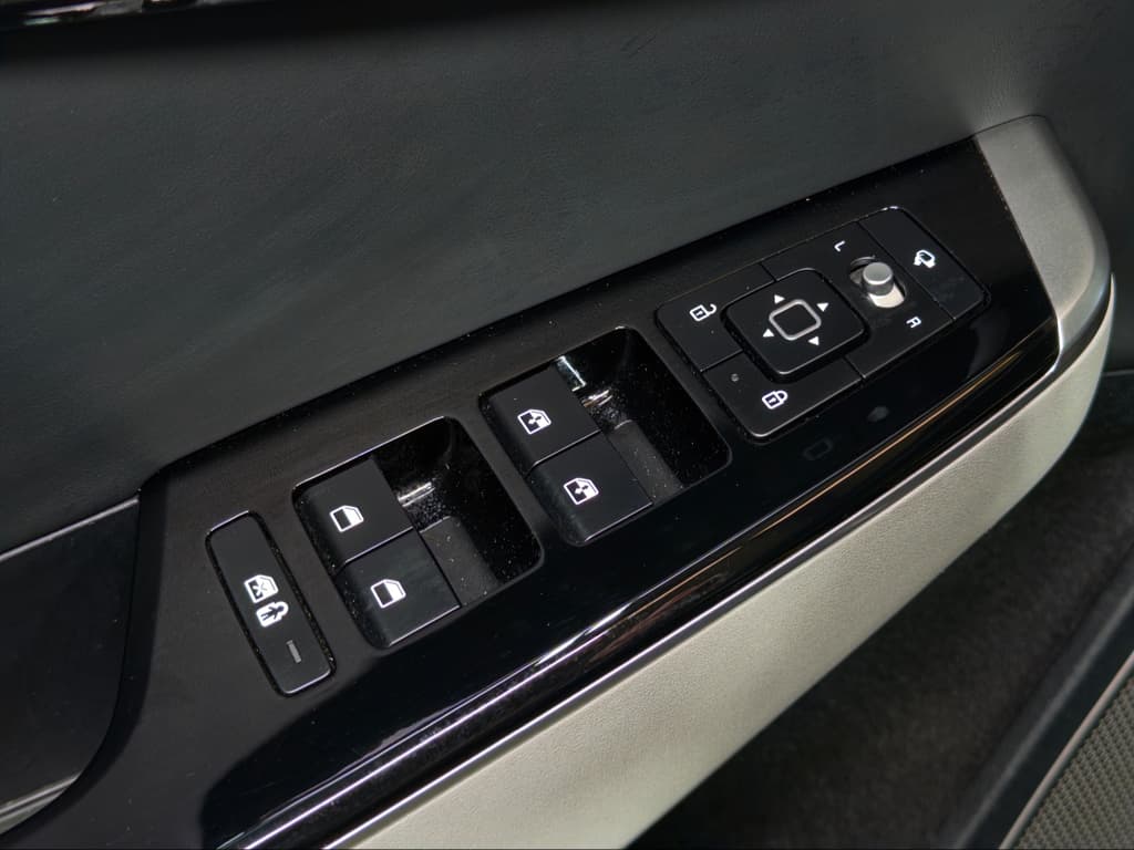 2024 Kia EV6 view 7