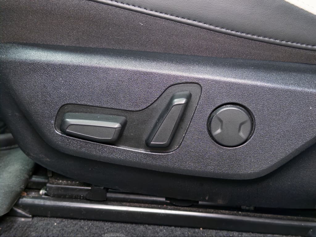 2024 Kia EV6 view 6