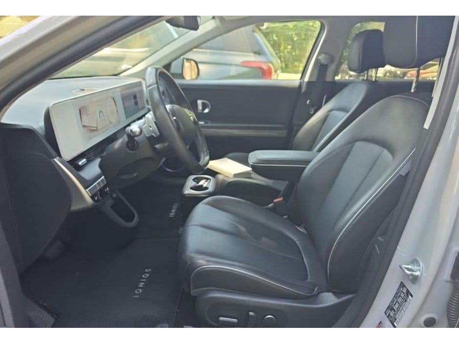 2023 Hyundai IONIQ 5 view 5