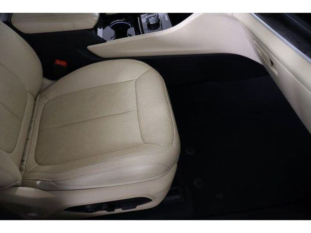 2023 Jeep Grand Cherokee 4xe view 7