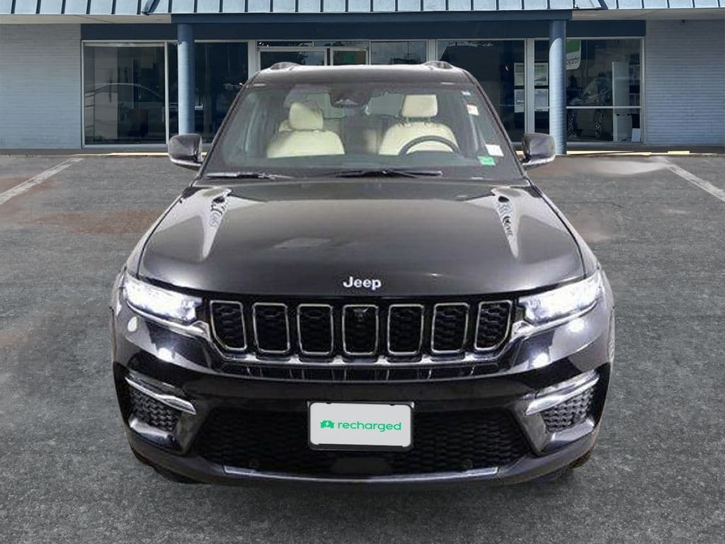 2023 Jeep Grand Cherokee 4xe view 6