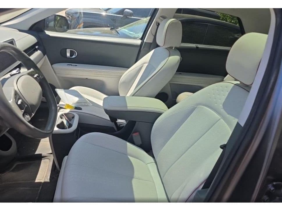 2023 Hyundai IONIQ 5 view 5