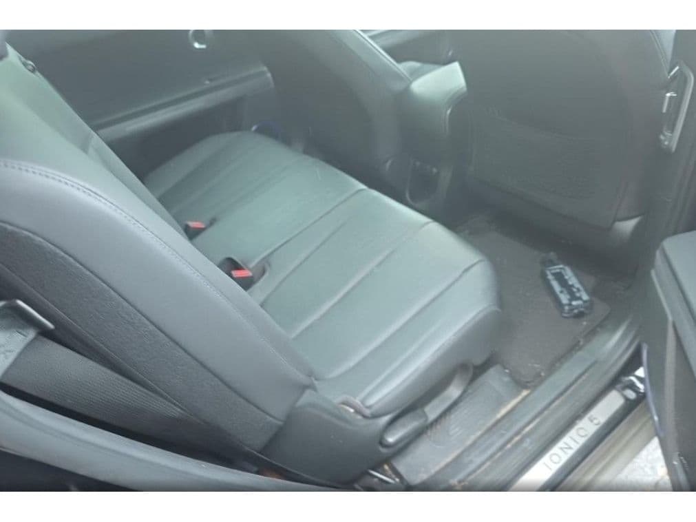 2023 Hyundai IONIQ 5 view 5