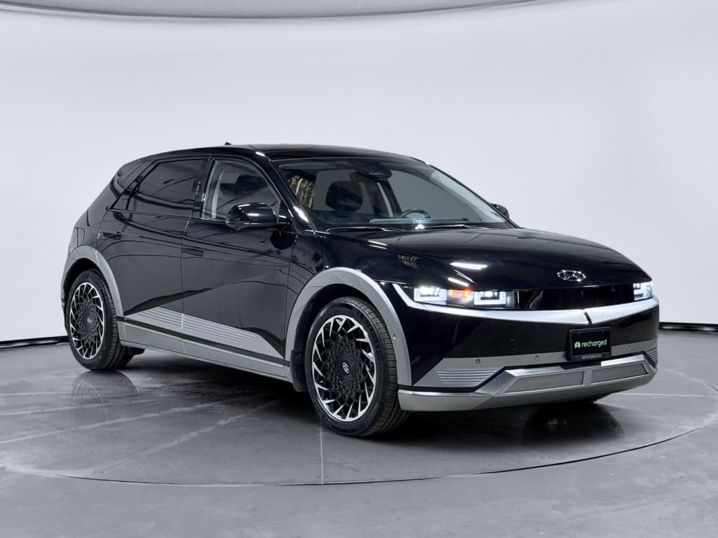 2023 Hyundai IONIQ 5 view 4