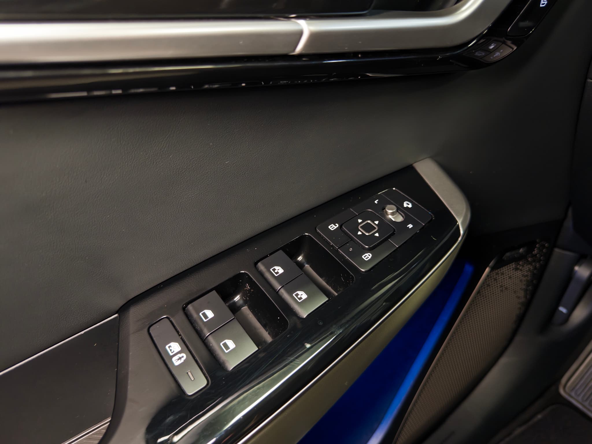 2024 Kia EV6 view 7