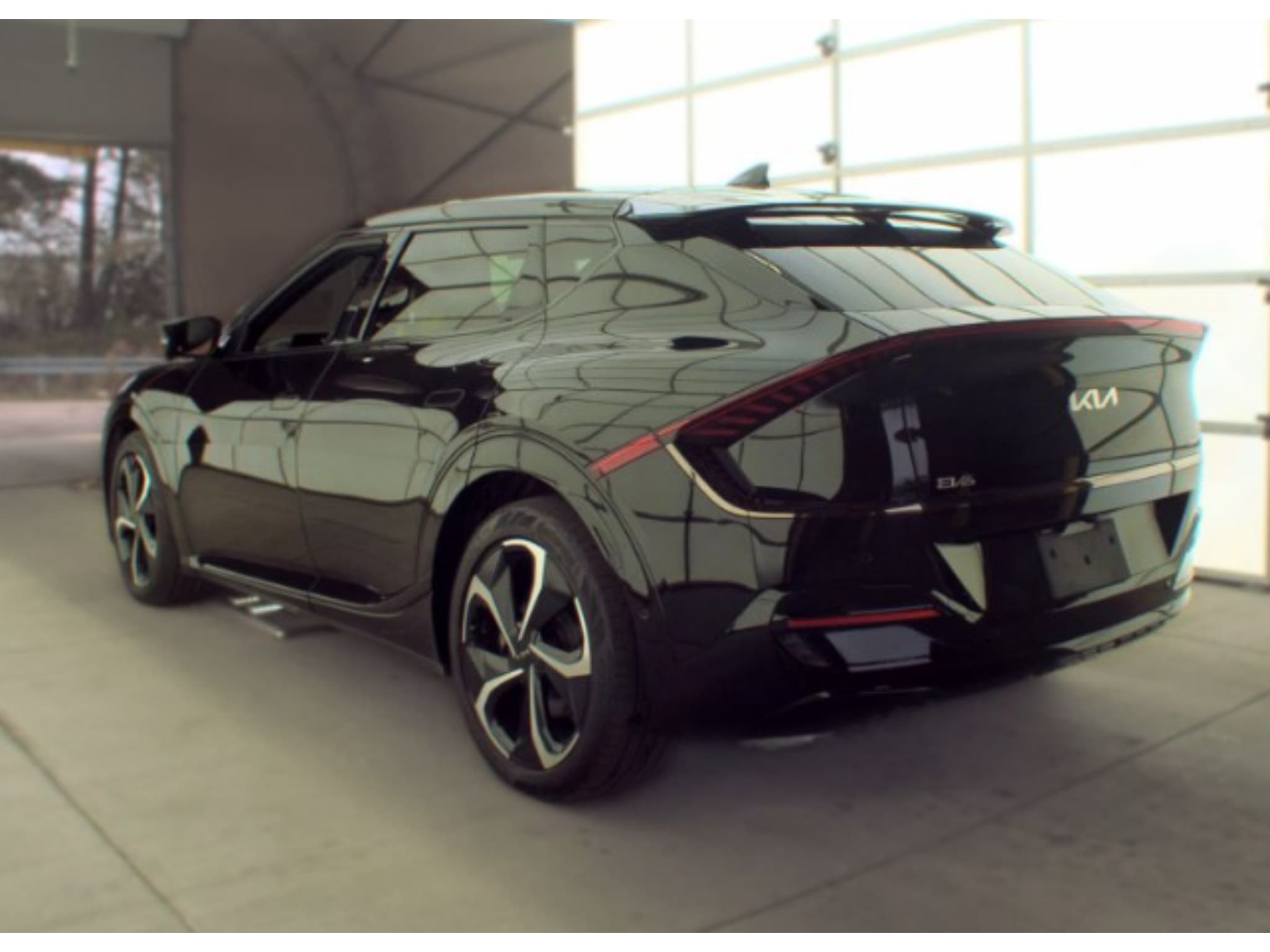2024 Kia EV6 view 3