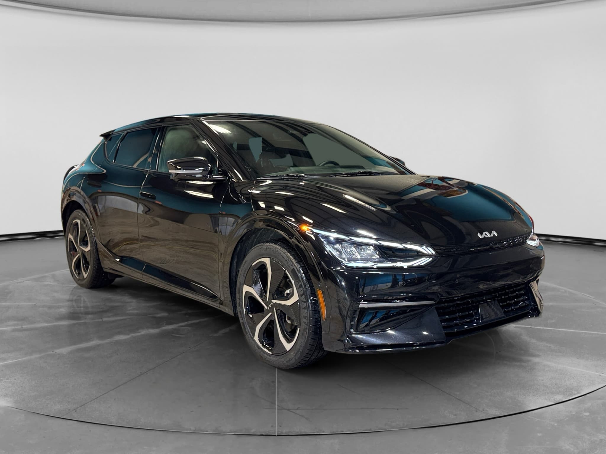 2024 Kia EV6 view 4