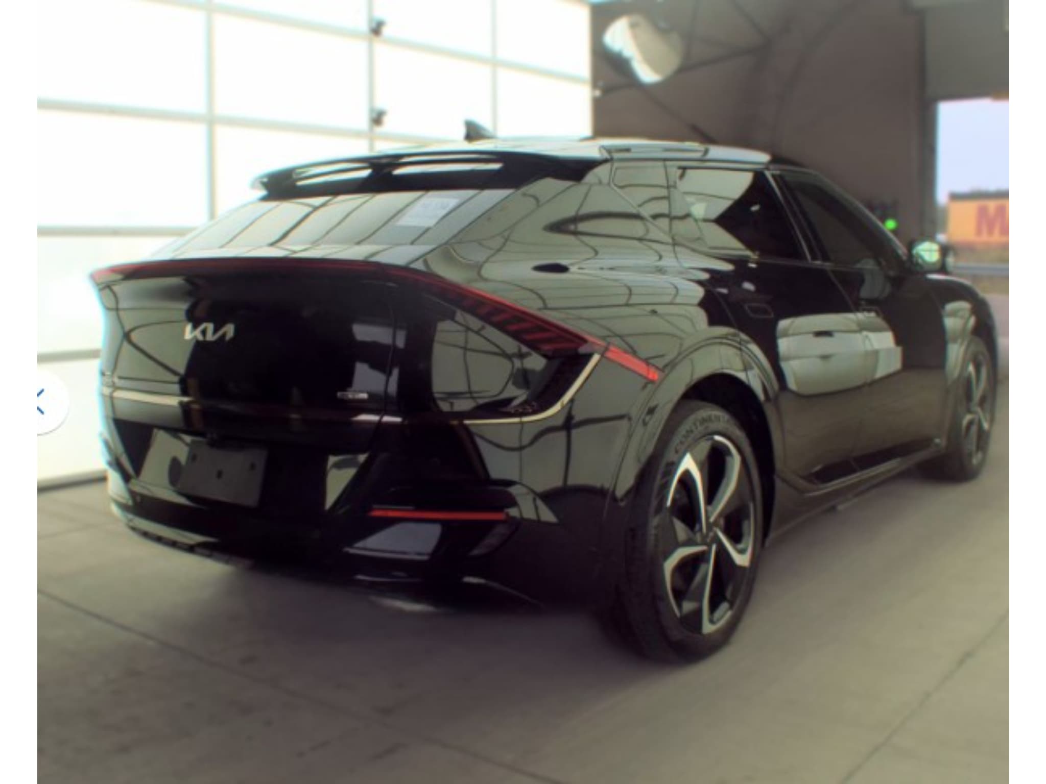 2024 Kia EV6 view 4