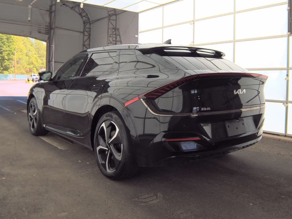 2024 Kia EV6 view 4