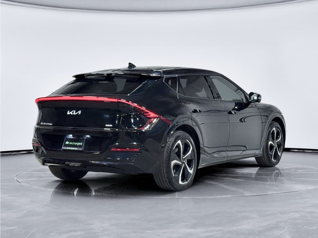 2024 Kia EV6 view 3
