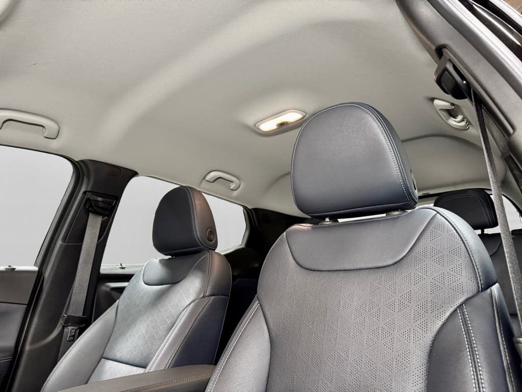 2023 Chevrolet Bolt EUV view 24