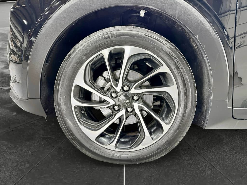 2023 Chevrolet Bolt EUV view 29