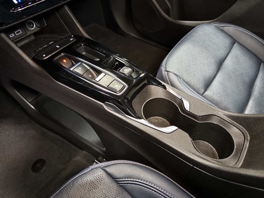 2023 Chevrolet Bolt EUV view 19