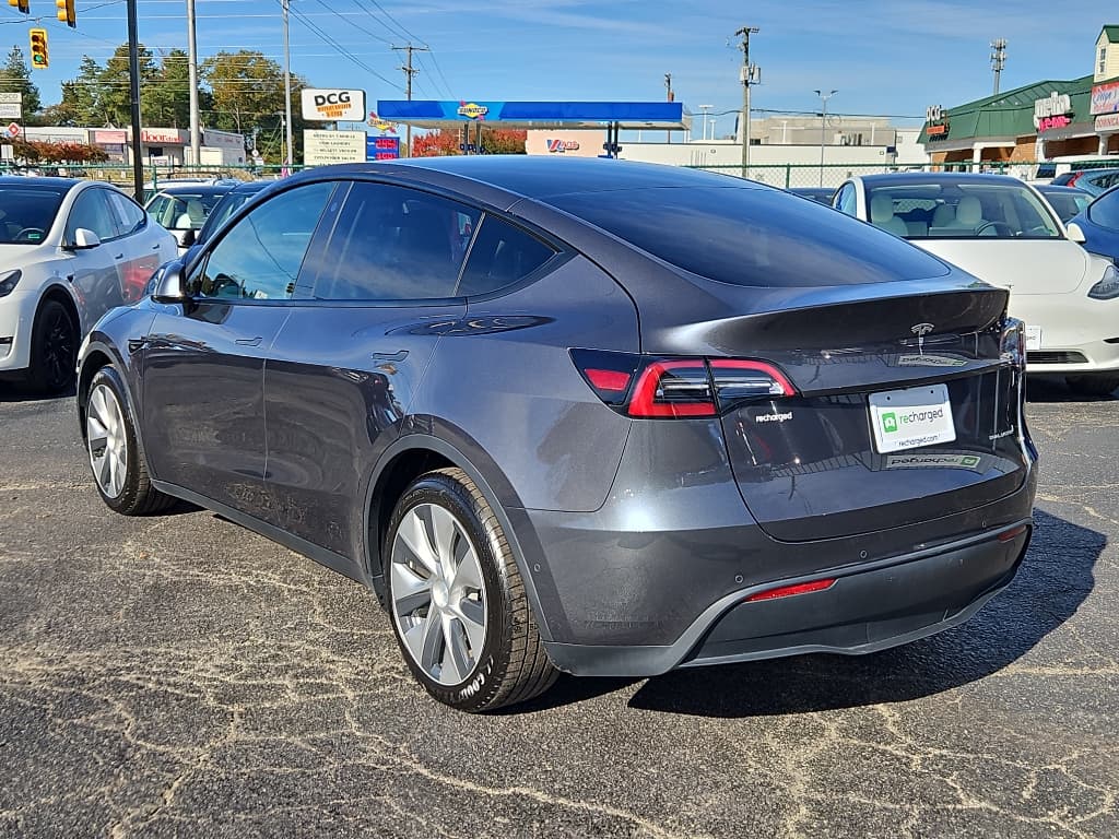2021 Tesla Model Y view 2